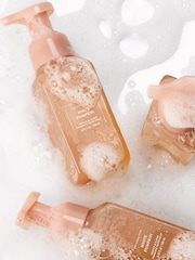 Bath & Body Works White Pumpkin Gentle & Clean Foaming Hand Soap 259ml - Image 3 of 4