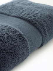 Deyongs Blue Egyptian Cotton Embrace Towel - Image 4 of 4
