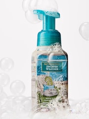 Bath & Body Works Sweater Weather Gentle & Clean Foaming Hand Soap 259ml - Image 2 of 4