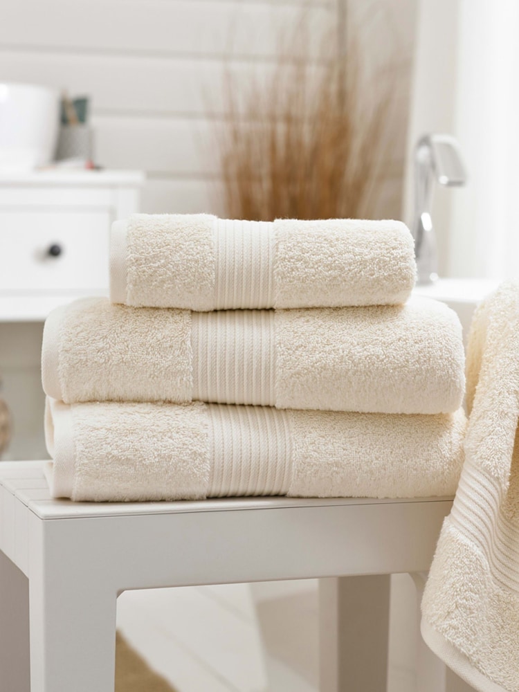 Deyongs Cream Bliss Supersoft 100% Cotton Towel - Image 1 of 2 Deyongs Cream Bliss Supersoft 100% Cotton Towel - Image 1 of 2