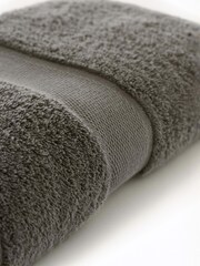 Deyongs Steel Egyptian Cotton Embrace Towel - Image 4 of 4