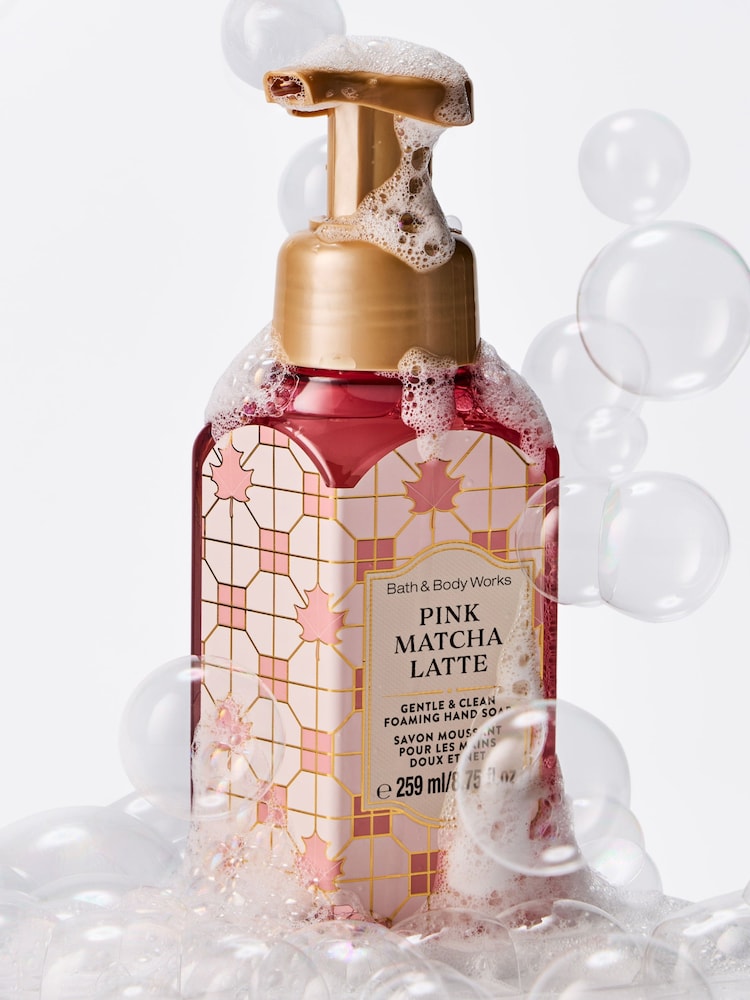 Bath & Body Works Pink Matcha Latte Gentle & Clean Foaming Hand Soap 259ml - Image 2 of 5 Bath & Body Works Pink Matcha Latte Gentle & Clean Foaming Hand Soap 259ml - Image 2 of 5