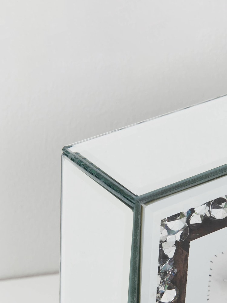 Widdop Silver Crystal Border Mantel Clock 15cm - Image 2 of 4 Widdop Silver Crystal Border Mantel Clock 15cm - Image 2 of 4