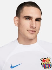 Nike FC Barcelona 2023/24 Stadionska gostujoča majica - Slika 3 iz 12