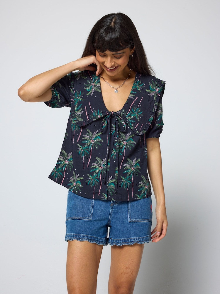 SCAMP & DUDE Midnight Palm Blue Collared Blouse - Image 2 of 4 SCAMP & DUDE Midnight Palm Blue Collared Blouse - Image 2 of 4