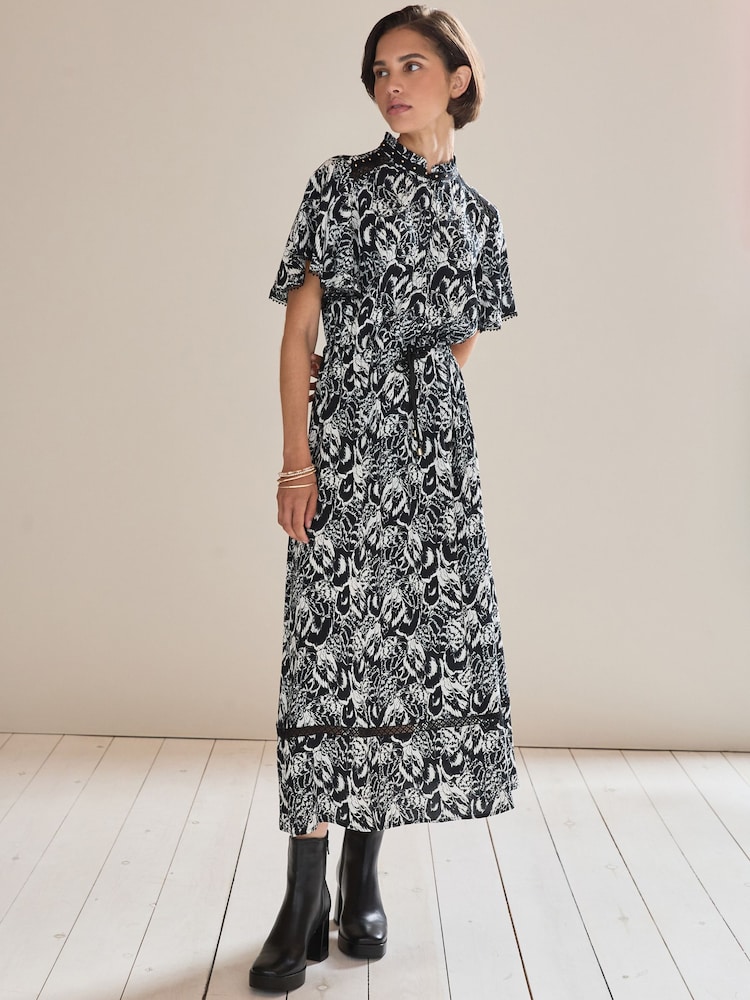 Feather Print Angel Sleeve Midi Dress - Image 2 of 7