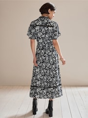 Feather Print Angel Sleeve Midi Dress - Image 3 of 7