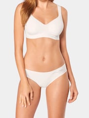 Sloggi Zero Feel Non Wired Bralette - Image 3 of 5