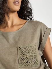 Apricot Green Crochet Pocket Linen Blend T-Shirt - Image 4 of 4