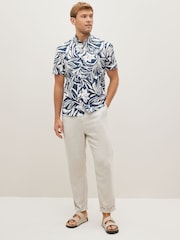 Navy/White Printed Floral Short Sleeve Oxford Shirt - Image 2 of 9