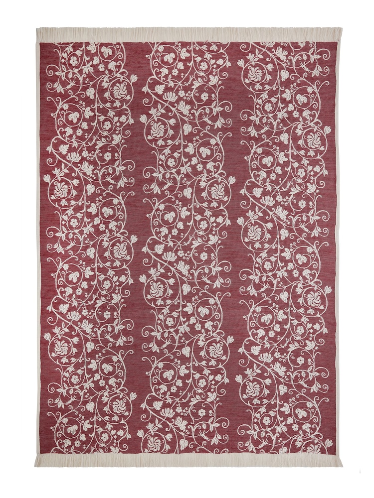 Historic Royal Palaces Antique Rose Pink Tudor Trail Throw - Image 4 of 4 Historic Royal Palaces Antique Rose Pink Tudor Trail Throw - Image 4 of 4
