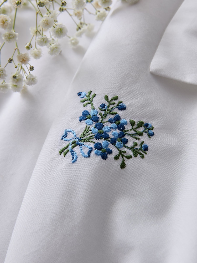 Historic Royal Palaces Multi White Royal Embroidery 200 Thread Count Duvet Cover and Pillowcase Set - Image 2 of 5 Historic Royal Palaces Multi White Royal Embroidery 200 Thread Count Duvet Cover and Pillowcase Set - Image 2 of 5