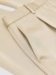 Champagner/Neutral - Reiss Ellen Taper Satin Single-Pleat Tapered Trousers - Bild 6 von 7