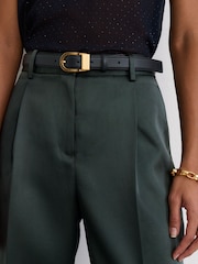 Grün - Reiss Ellen Taper Satin Single-Pleat Tapered Trousers - Bild 4 von 7