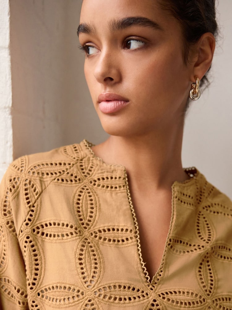 Brown 3/4 Sleeve Floral Broderie Notch Neck Top - Image 4 of 4 Brown 3/4 Sleeve Floral Broderie Notch Neck Top - Image 4 of 4