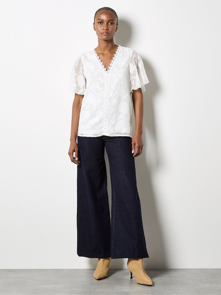 Apricot Cream Crochet Trim Floral Jacquard Blouse - Image 4 of 4