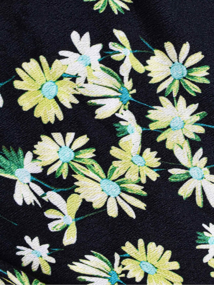 Ro&Zo Green Daisy Floral V Neck Midi Dress - Image 7 of 7