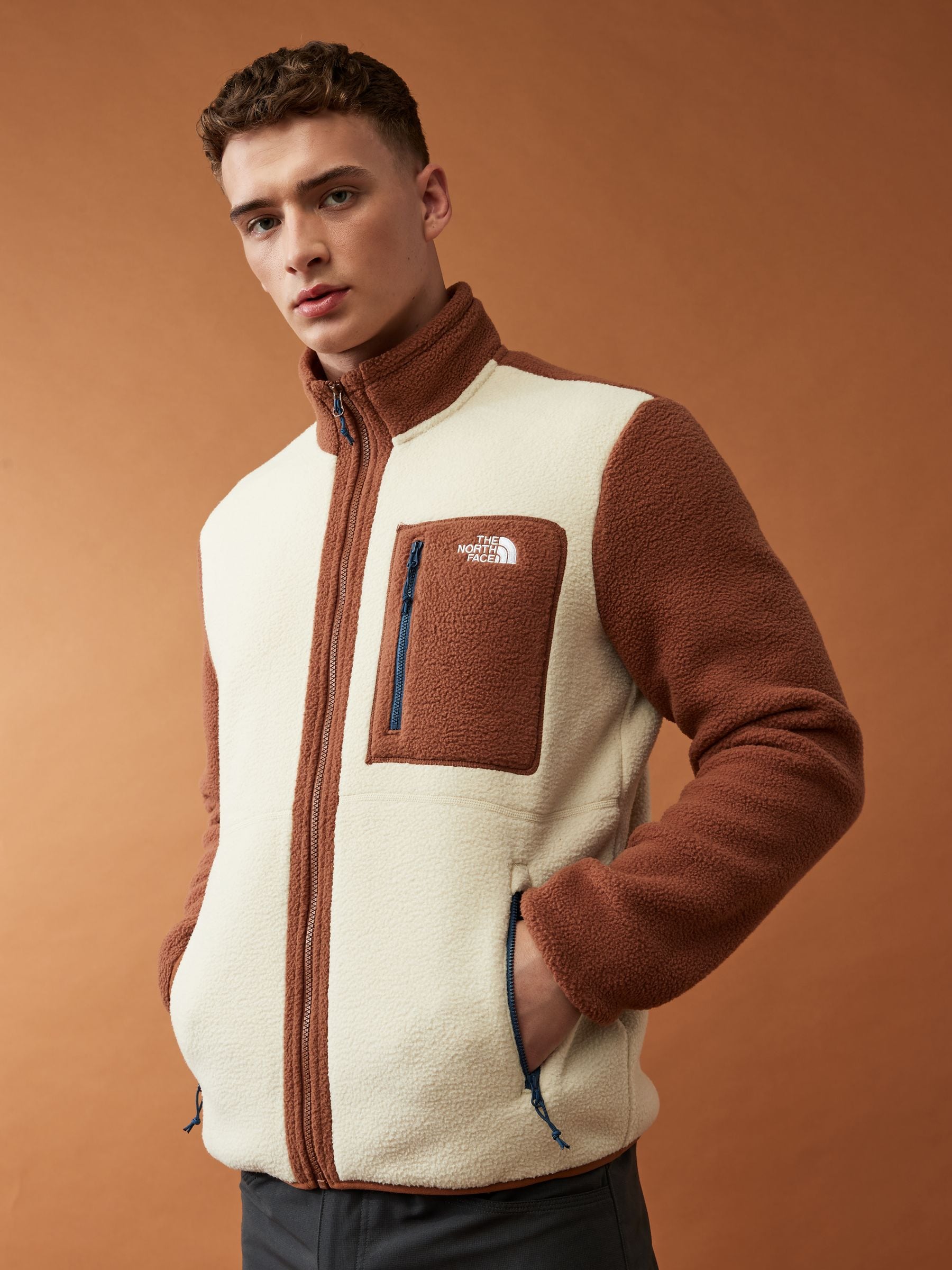 Buy The North Face Brown Mens Yumiori Full Zip Fleece from Next Luxembourg
