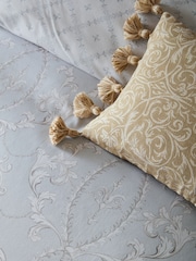 Historic Royal Palaces Porcelain Blue Tijou 250 Thread Count Duvet Cover and Pillowcase Set - Image 4 of 8