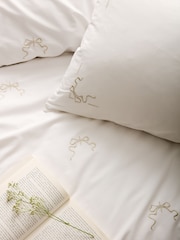 Historic Royal Palaces White Natural Bow Embroidery 200 Thread Count Duvet Cover and Pillowcase Set - Image 2 of 4