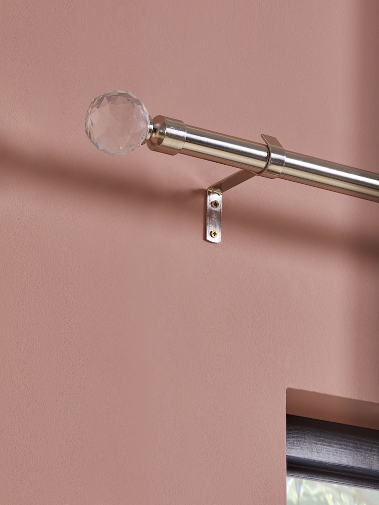 Chrome 28mm Isabel Extendable Curtain Pole Kit - Image 1 of 5