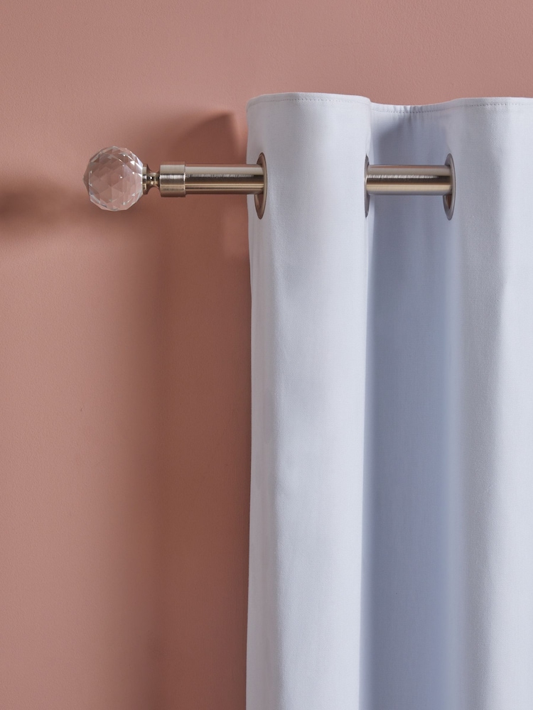 Chrome 28mm Isabel Extendable Curtain Pole Kit - Image 2 of 5
