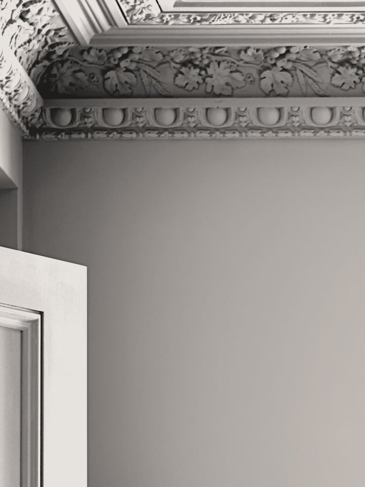 Laura Ashley Dove Grey Matt Emulsion 5LT Paint - Image 2 of 4