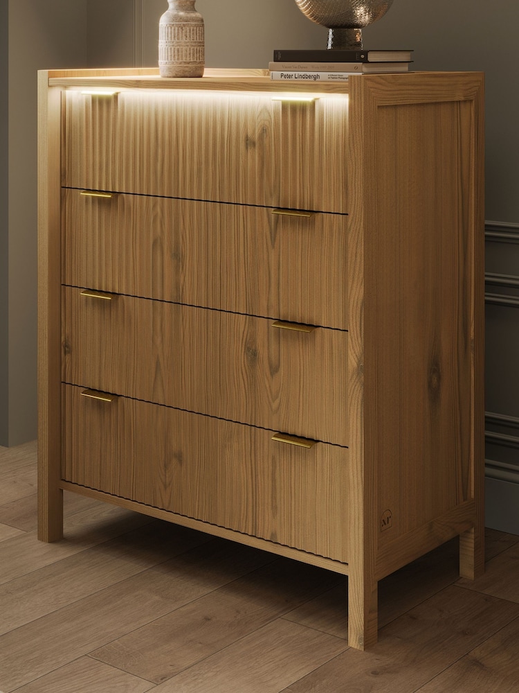 XR Living Wild Oak Dakota Chest Of Drawers With App Control Light - Image 2 of 6