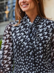 Sosandar Black Print Tie Neck Blouse - Image 5 of 5