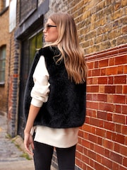 Black Faux Fur Gilet - Image 3 of 8