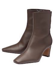 Ravel Brown Chisel Toe Ankle Boots With A Shaped Heel - Image 5 of 5