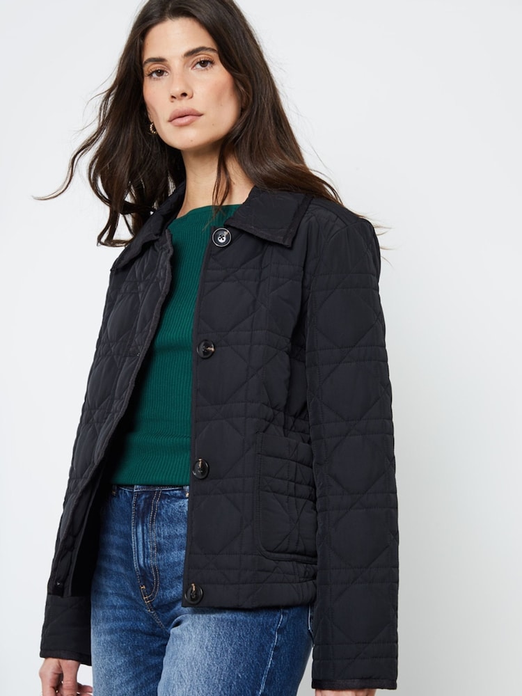 Another Sunday Diamond Quilted Padded Lightweight Jacket with Collar In Black - Image 4 of 7