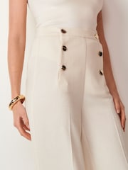 Creme - Premium Hose mit weitem Bein und Knopfdetail - Bild 4 von 6