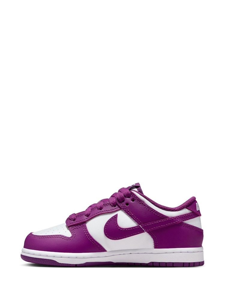 Lila/Weiß - Nike Junior Dunk Low Shoes - Bild 2 von 8 Lila/Weiß - Nike Junior Dunk Low Shoes - Bild 2 von 8