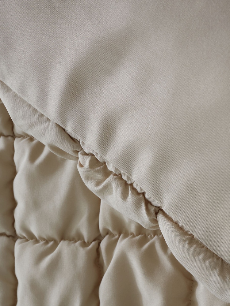 Catherine Lansfield Natural Cosy Puffer Duvet Cover Set - Image 4 of 4