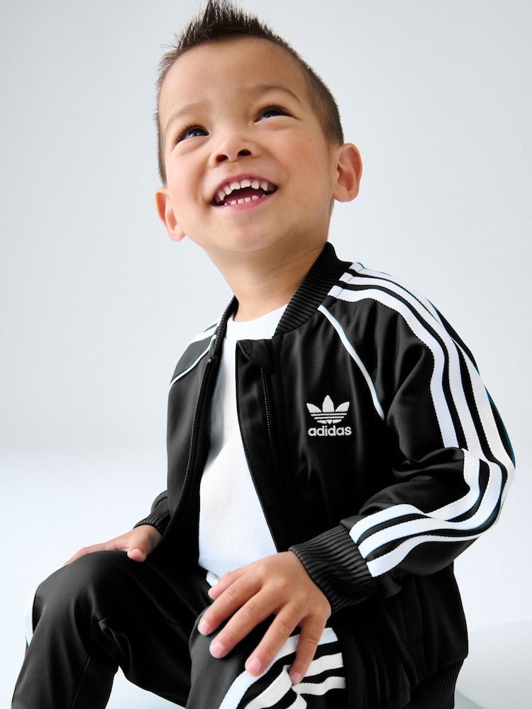 adidas Originals Black Infants Adicolor SST Tracksuit - Image 2 of 4