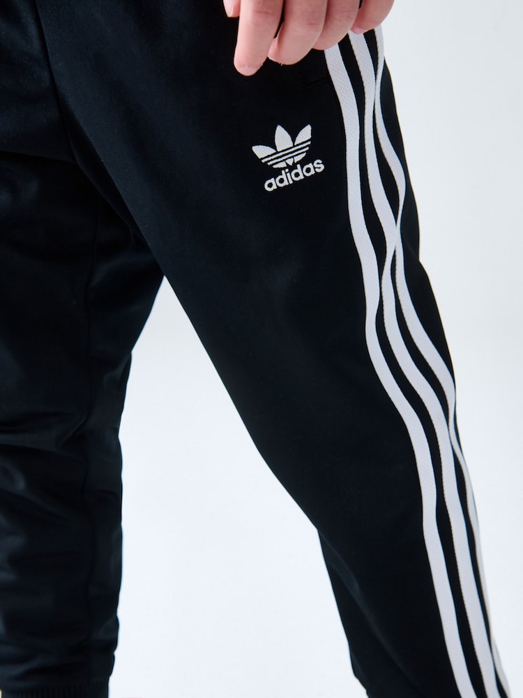 adidas Black Adicolor Kids SST Tracksuit - Image 5 of 5