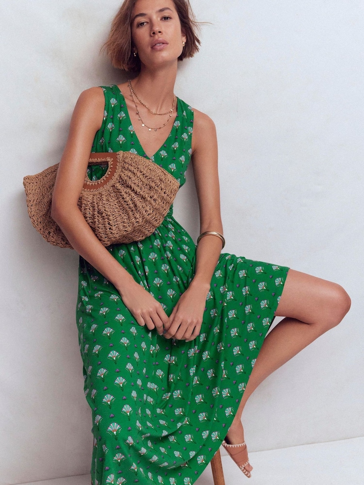 boden green maxi dress Women's Elodie Jersey in glam outfit