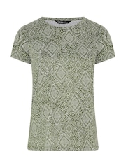 Yours Curve White/Green Core Basic T-Shirts 2 Pack - Image 3 of 7