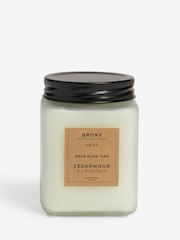 White Bronx Cedarwood and Lavender Single Wick Fragranced Candle - Image 4 of 4