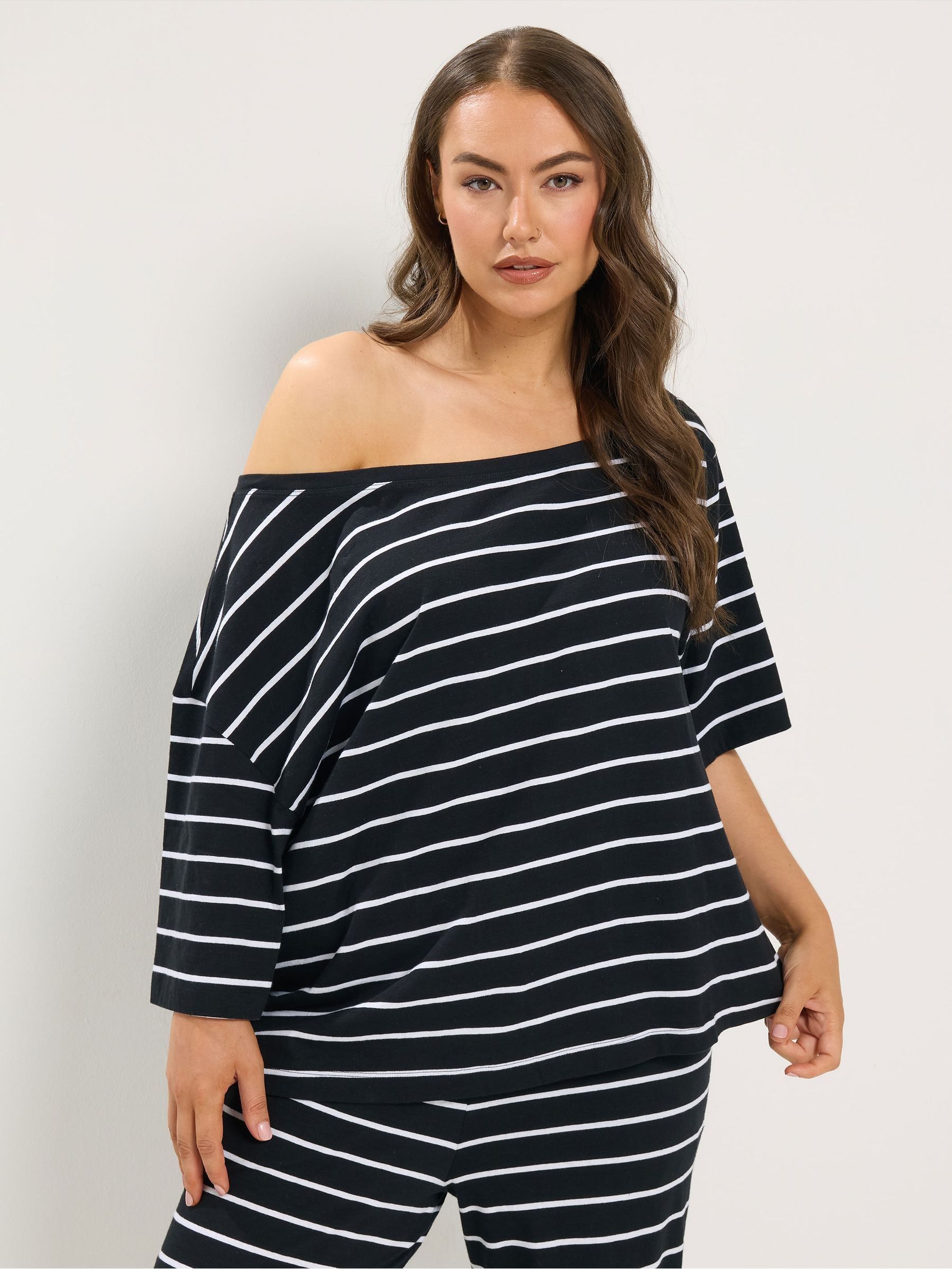 Yours Women's Black The Shoulder T-Shirt In | Size: 34/36 - Image 2