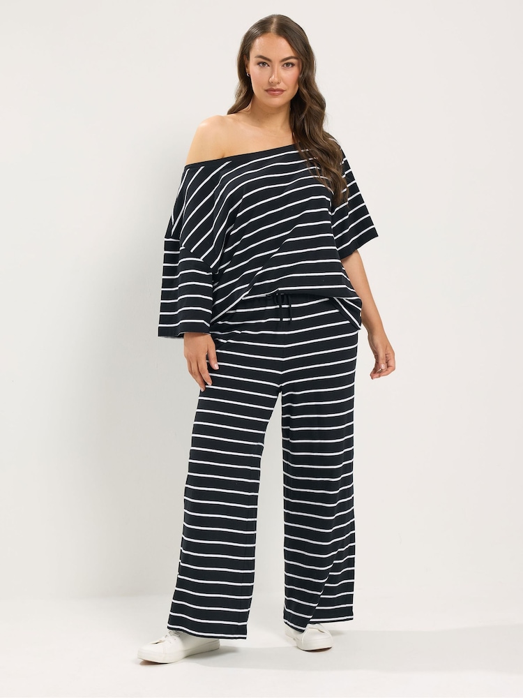 Yours Curve Black Slash Shoulder Stripe T-Shirt - Image 2 of 6 Yours Curve Black Slash Shoulder Stripe T-Shirt - Image 2 of 6