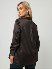 Yours Curve Brown London Satin Open Collar Shirt - Image 3 of 6