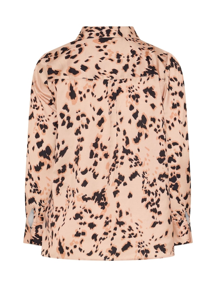 Yours Curve Brown Spot Deer Print London Satin Open Collar Shirt - Image 6 of 6