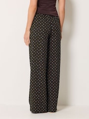 بنطلون منقّط برِجل واسعة من Long Tall Sally - صورة 3 من 6