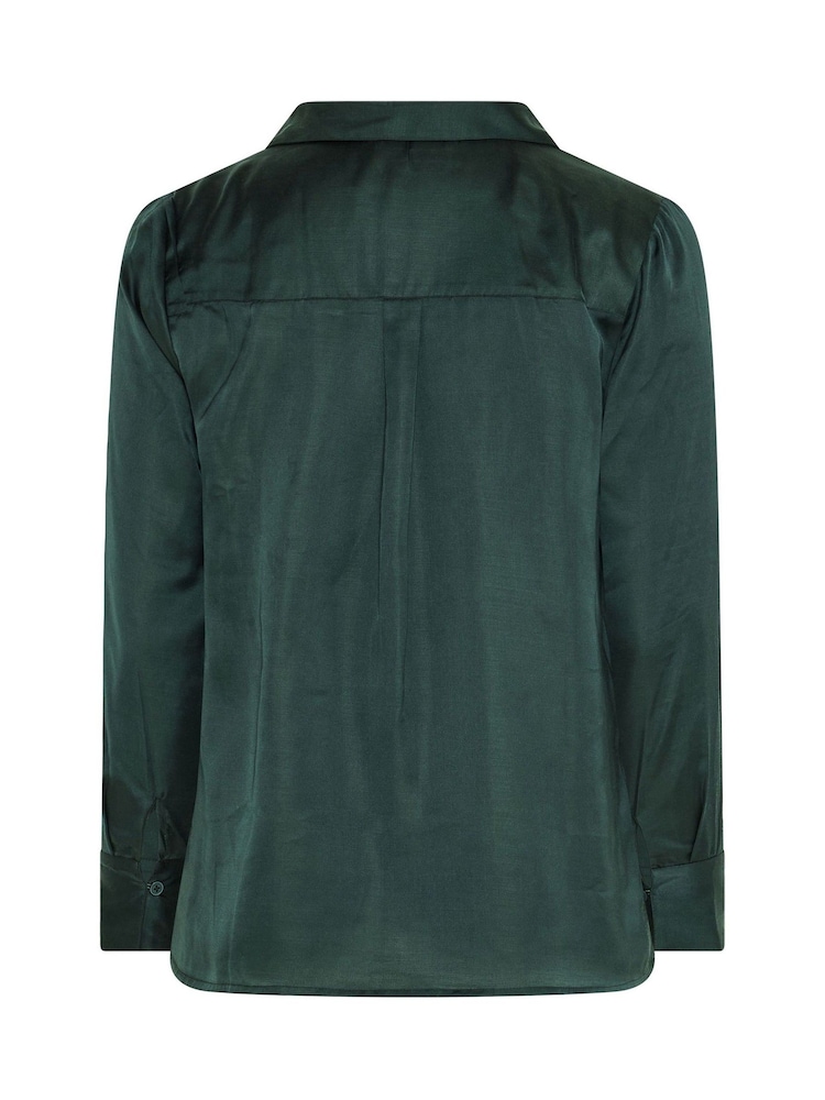 Yours Curve Green London Satin Open Collar Shirt - Image 6 of 6 Yours Curve Green London Satin Open Collar Shirt - Image 6 of 6