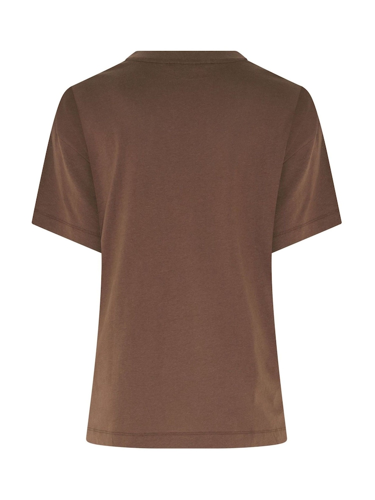 Yours Curve Brown V-Neckline Longline T-Shirt - Image 6 of 6 Yours Curve Brown V-Neckline Longline T-Shirt - Image 6 of 6