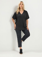 Yours Curve Black V-Neckline Longline T-Shirt - Image 2 of 4
