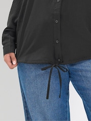 Yours Curve Black Utility Bubble Hem Shirt - Image 4 of 6
