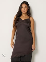 Braun - PixieGirl Petite Self Lace Satin Asymmetric Dress - Bild 1 von 6
